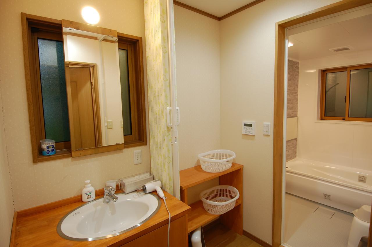 Guest House Chaconne كارويزاوا المظهر الخارجي الصورة