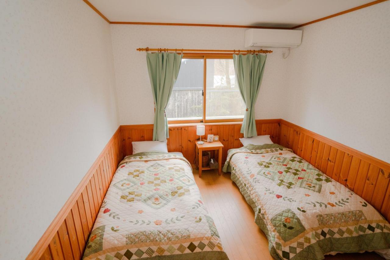 Guest House Chaconne كارويزاوا المظهر الخارجي الصورة